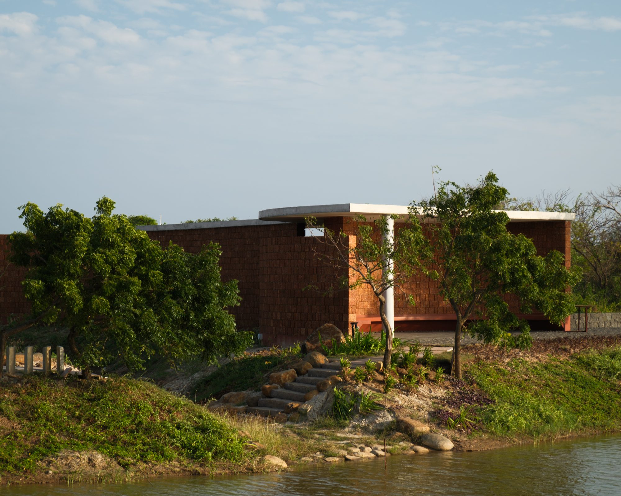 Four Walls Pavilion photographed by Geomorph Studio 11