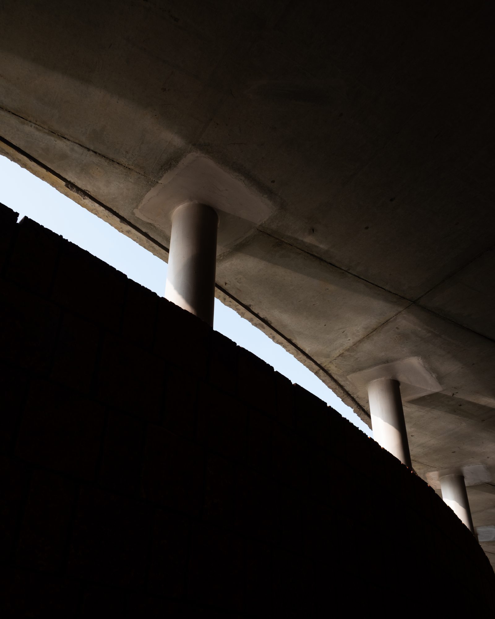 Four Walls Pavilion photographed by Geomorph Studio 15