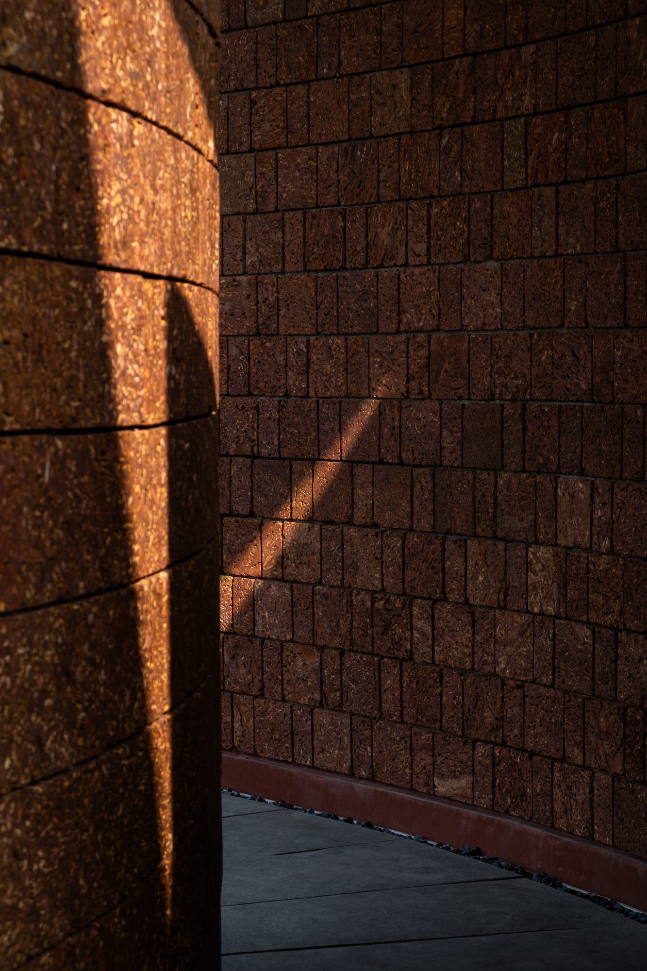 Four Walls Pavilion photographed by Geomorph Studio 17
